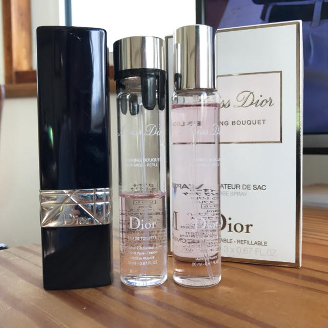 Christian Dior(クリスチャンディオール)のミスディオール ブルーミングブーケ パーススプレー コスメ/美容の香水(香水(女性用))の商品写真