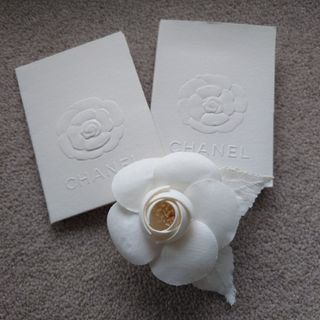 CHANEL(ブローチ/コサージュ)のフリマアイテム一覧 CHANEL(ブローチ/コサージュ)のフリマアイテム一覧