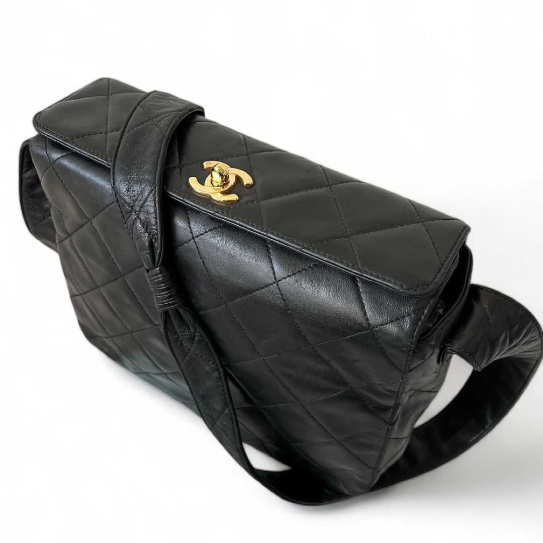 CHANEL - 希少✨シャネル マトラッセ ショルダー ラムレザー ココマーク ターンロック