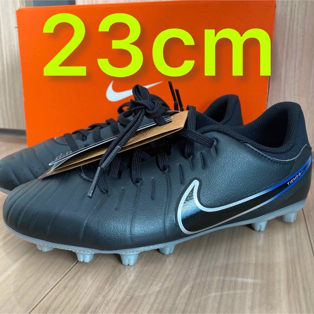 NIKE - 新品未使用タグ付き23cm サッカースパイク NIKE NIKE - 新品未使用タグ付き23cm サッカースパイク NIKE
