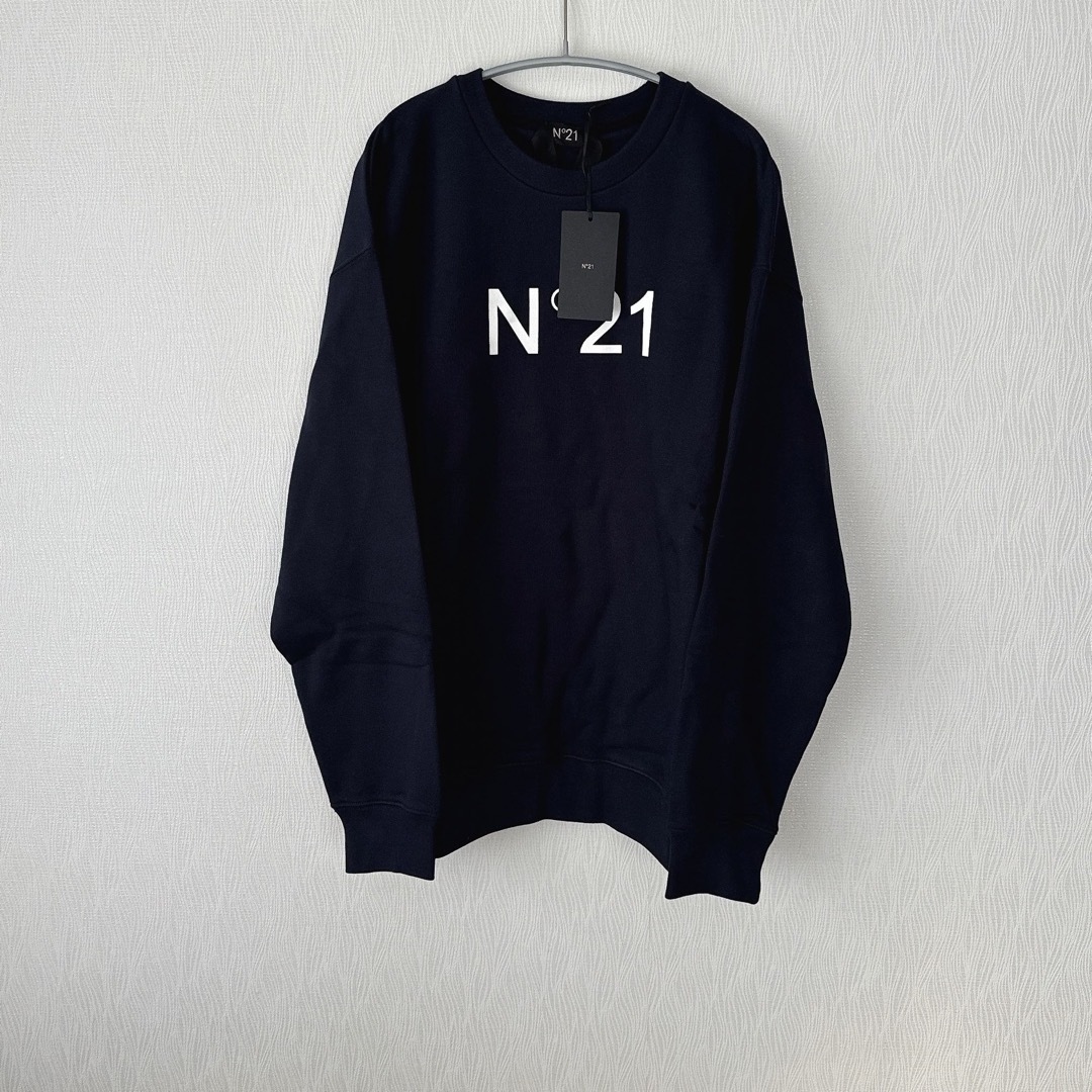新品】N°21 ヌメロ ネイビー ロゴ トレーナー 新品】N°21 ヌメロ ネイビー ロゴ トレーナー