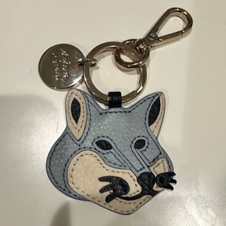 MAISON KITSUNE'(キーホルダー)のフリマアイテム一覧 MAISON KITSUNE'(キーホルダー)のフリマアイテム一覧