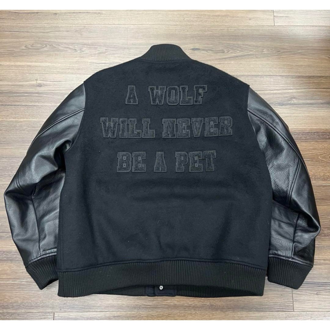 UNDERCOVER(アンダーカバー)のタ UNDERCOVER アンダーカバー　レザー　スタジャン メンズのジャケット/アウター(スタジャン)の商品写真