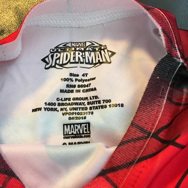 スパイダーマンカットソー110 ギャップデニム110 キッズ/ベビー/マタニティのキッズ服男の子用(90cm~)(Tシャツ/カットソー)の商品写真