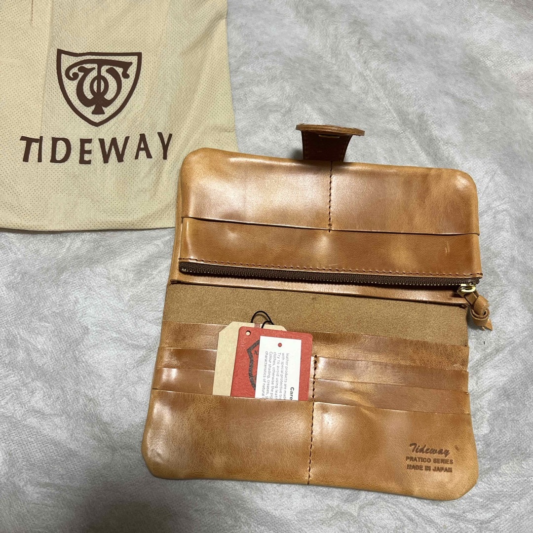 TIDEWAY(タイドウェイ)のTIDEWAY   タイドウェイ　長財布　革財布　皮財布 レディースのファッション小物(財布)の商品写真