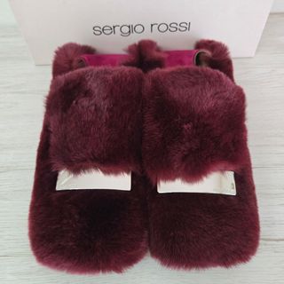 Sergio Rossi(スリッポン/モカシン)のフリマアイテム一覧 Sergio Rossi(スリッポン/モカシン)のフリマアイテム一覧