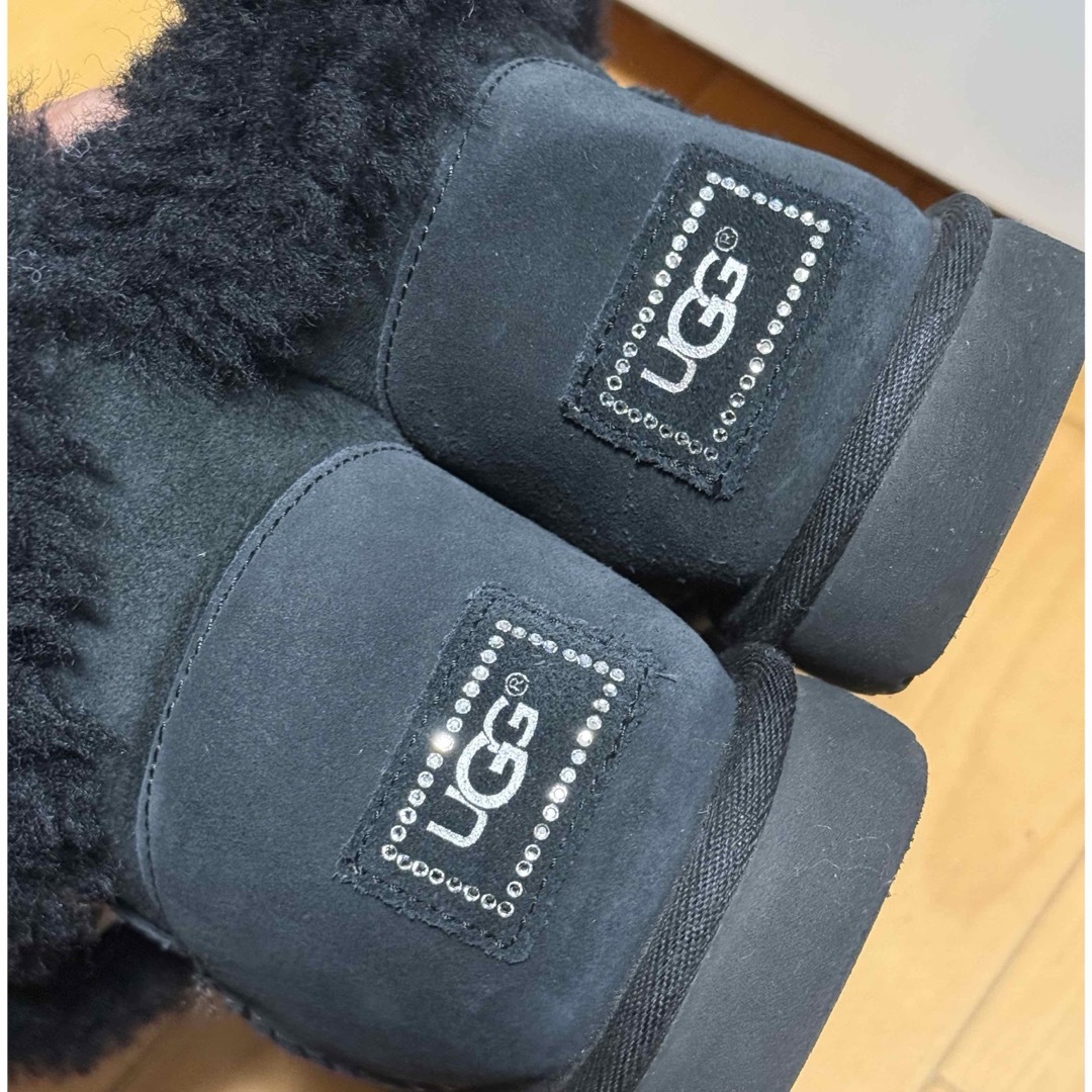 UGG - UGG 黒 ムートンブーツ ショート 24.0の通販 by ☾mk UGG - UGG 黒 ムートンブーツ ショート 24.0の通販 by ☾mk