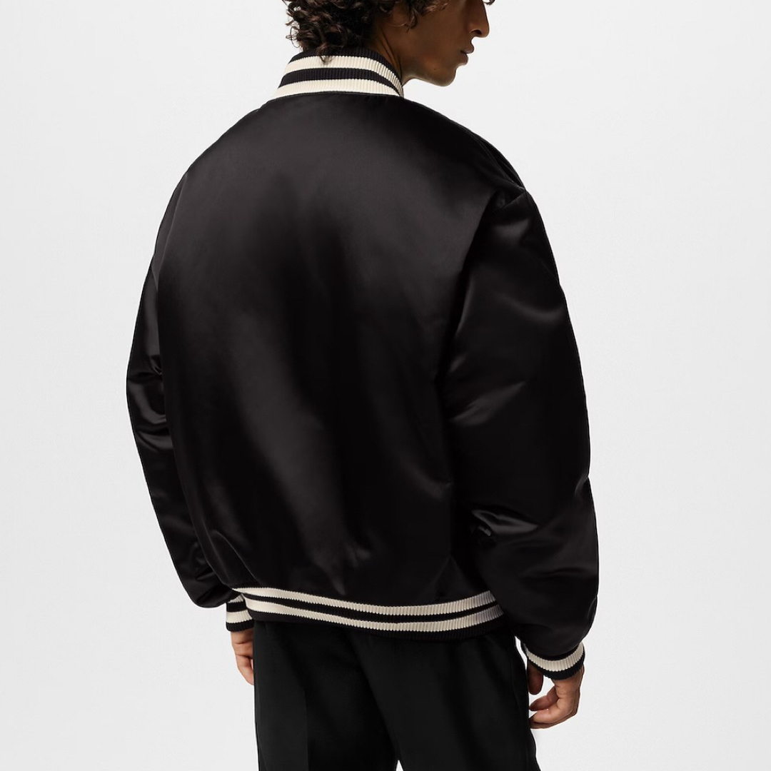 LOUIS VUITTON - ルイヴィトン エンブロイダードナイロンベース LOUIS VUITTON - ルイヴィトン エンブロイダードナイロンベース