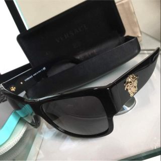 ヴェルサーチ(VERSACE)のVERSACE サングラス ブラック (サングラス/メガネ)