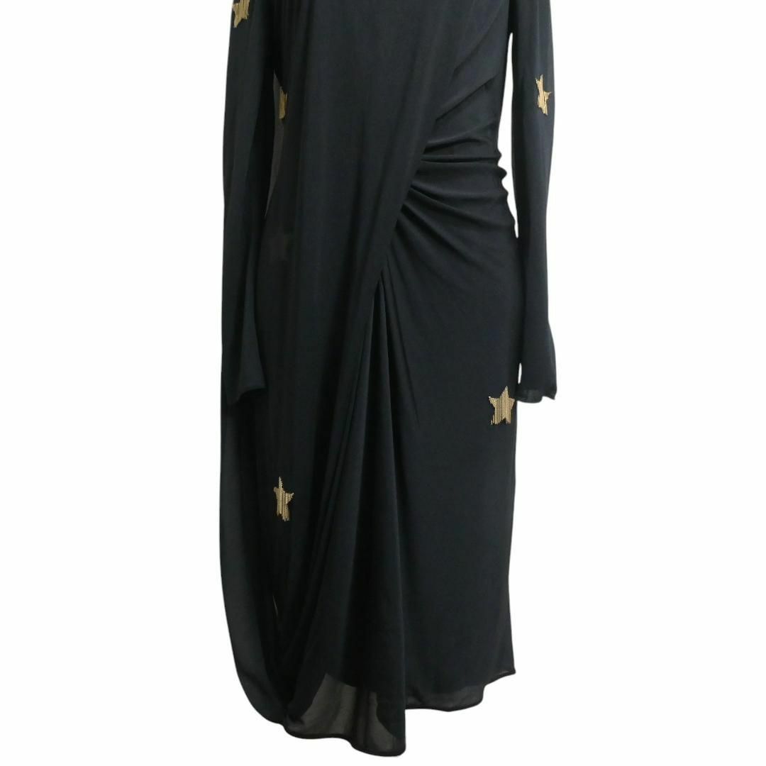 BURBERRY - 新品同様 バーバリー 24ss 星柄 スター 膝丈 BURBERRY - 新品同様 バーバリー 24ss 星柄 スター 膝丈