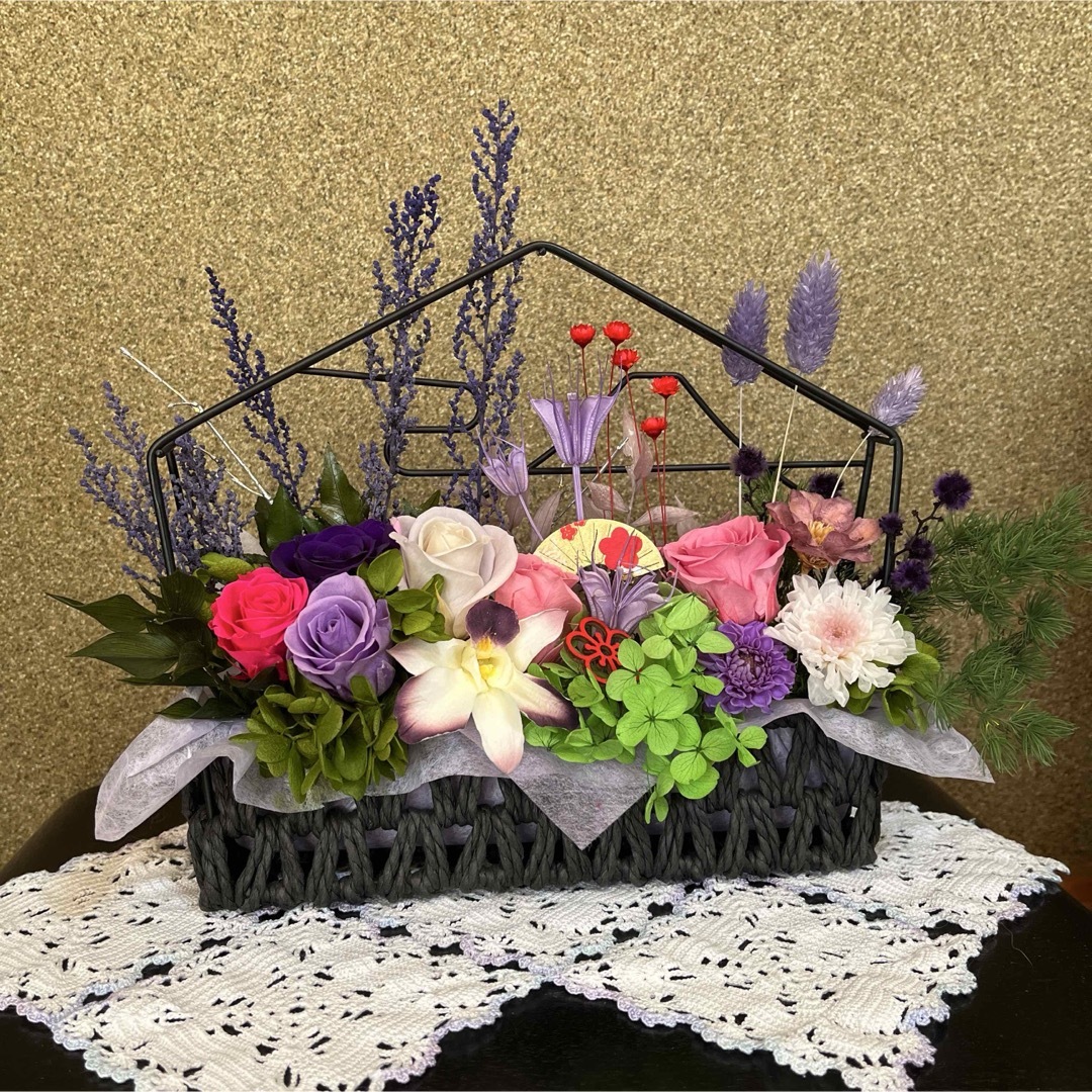 ブリザードフラワーアレンジ☆富士山の花器が和風で華やか☆玄関 ブリザードフラワーアレンジ☆富士山の花器が和風で華やか☆玄関
