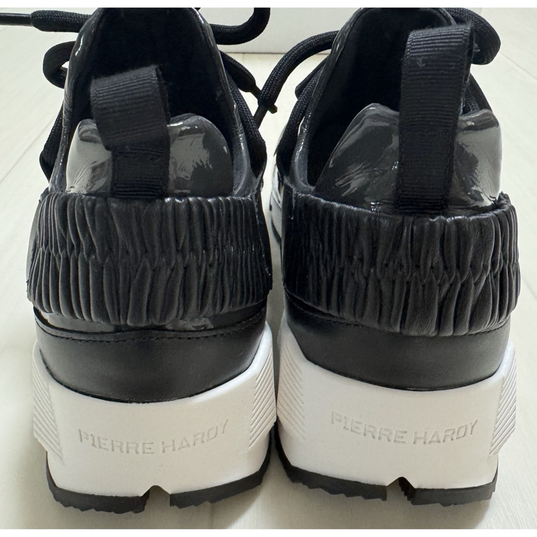 PIERRE HARDY - 新品 ピエール アルディ トレックコメット 定番 PIERRE HARDY - 新品 ピエール アルディ トレックコメット 定番