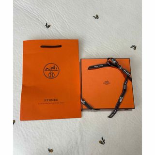 HERMES(ショップ袋)のフリマアイテム一覧 HERMES(ショップ袋)のフリマアイテム一覧
