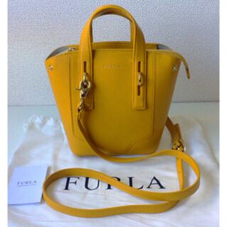 フルラ(Furla)の★10%OFF中★【FURLA 】美品＊ペルラショルダー(ショルダーバッグ)