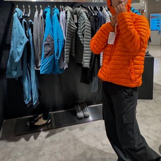 MICHAEL KORS(ダウンジャケット)のフリマアイテム一覧 MICHAEL KORS(ダウンジャケット)のフリマアイテム一覧