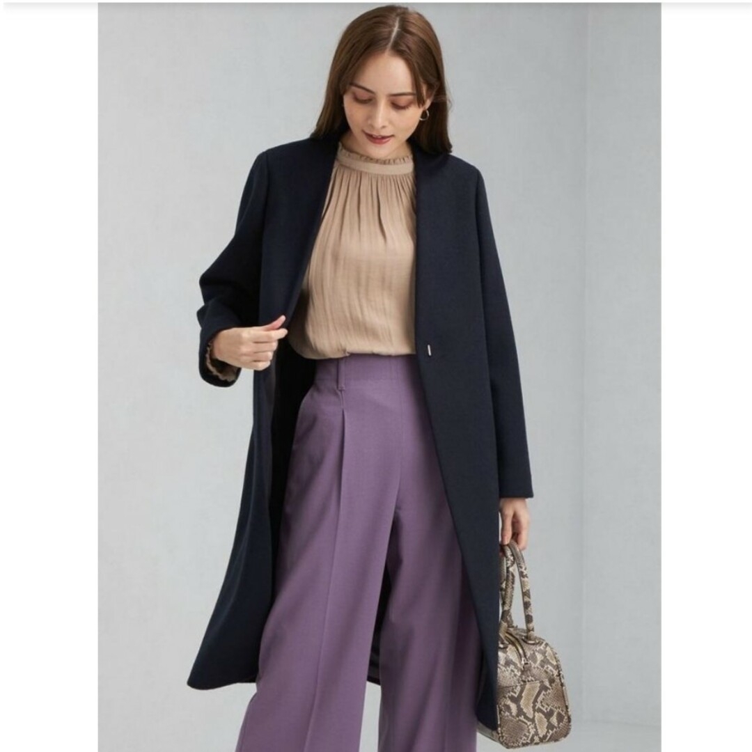 UNITED ARROWS green label relaxing(ユナイテッドアローズグリーンレーベルリラクシング)のW/N ノーラペル ノーカラーコート　サイズ42　ネイビー ノーカラー レディースのジャケット/アウター(ロングコート)の商品写真