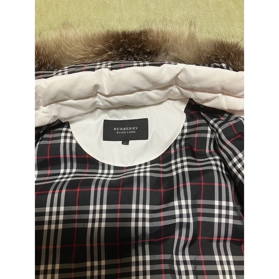 Burberryダウンコート。L。美品。値下げ。 Burberryダウンコート。L。美品。値下げ。