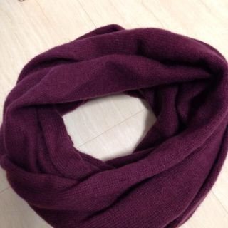 エイチアンドエム(H&M)のスヌード(マフラー/ショール)