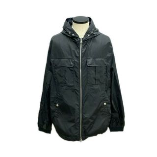 MONCLER(マウンテンパーカー)のフリマアイテム一覧 MONCLER(マウンテンパーカー)のフリマアイテム一覧