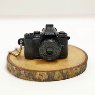 【新品】ミニチュア カメラ OM-D E-M5(短レンズ) ブラック オリンパス(その他)