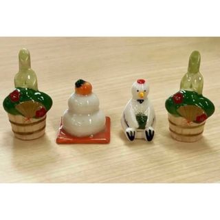 【新品】お正月の置物(4つ)(置物)
