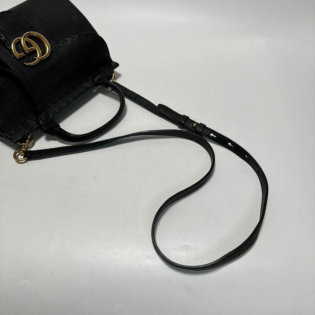 GUCCI - g76【極美品】保存袋 箱付 グッチ GGマーモント レザー GUCCI - g76【極美品】保存袋 箱付 グッチ GGマーモント レザー