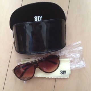 スライ(SLY)のSLY★サングラス☆送料込(サングラス/メガネ)