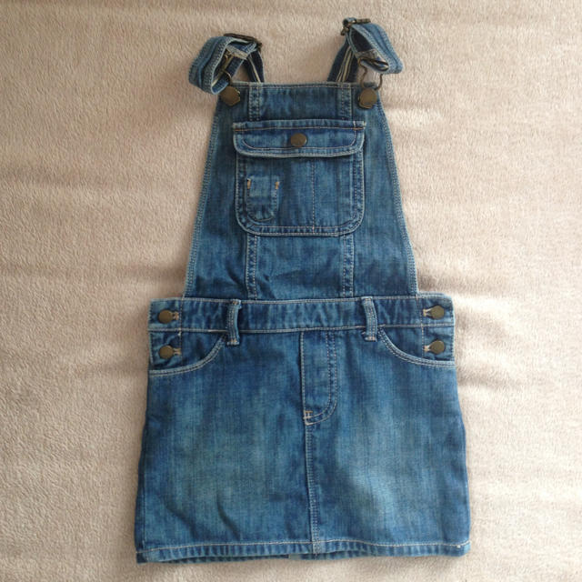 GAP(ギャップ)のGAP♡ジャンパースカート♡100 キッズ/ベビー/マタニティのキッズ服女の子用(90cm~)(その他)の商品写真