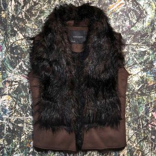 ZARA(毛皮/ファーコート ・ ブラウン/茶色系)のフリマアイテム一覧 ZARA(毛皮/ファーコート ・ ブラウン/茶色系)のフリマアイテム一覧