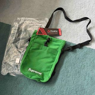 Supreme(ショルダーバッグ)のフリマアイテム一覧 Supreme(ショルダーバッグ)のフリマアイテム一覧