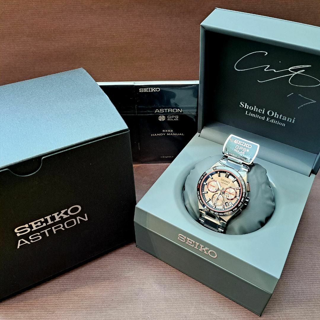 SEIKO(セイコー)の【新品】大谷翔平2022限定エンゼルスチームカラー アストロン SBXC125 メンズの時計(腕時計(アナログ))の商品写真