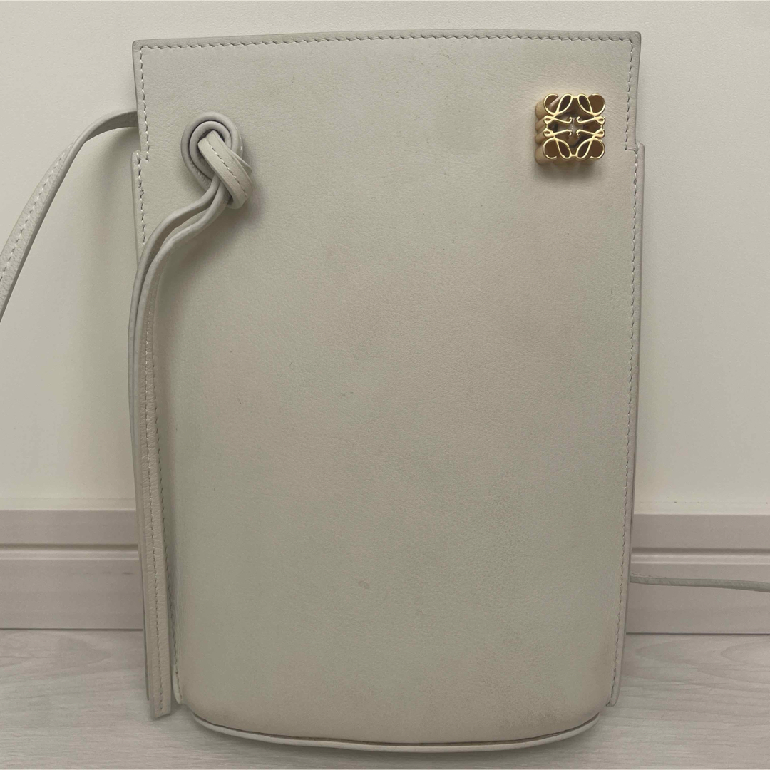 LOEWE - 【ロエベ】ダイスポケット(クラシックカーフ LOEWE - 【ロエベ】ダイスポケット(クラシックカーフ