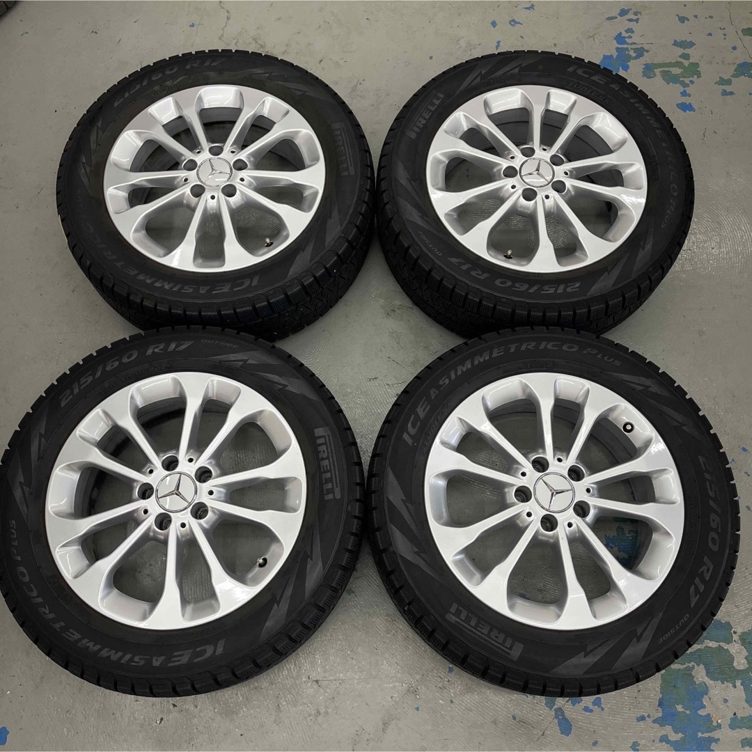 メルセデスベンツGLAクラススタッドレスタイヤ純正ホイル付215/60R17 メルセデスベンツGLAクラススタッドレスタイヤ純正ホイル付215/60R17