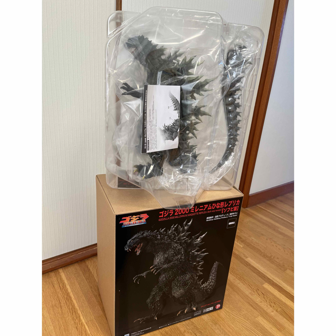 リアルマスターコレクション ゴジラ2000 ミレニアムひな形レプリカ ソフビ版