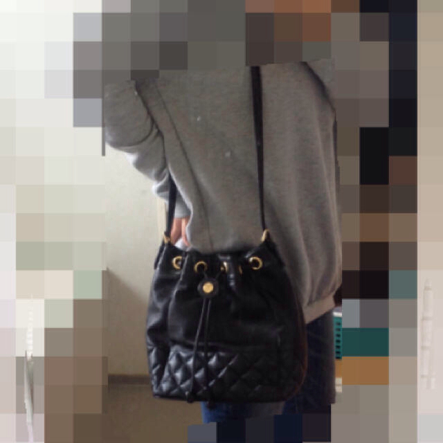 YURIE NITANIショルダーバック レディースのバッグ(ショルダーバッグ)の商品写真