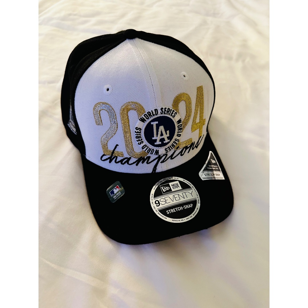 NEW ERA - 【海外版】 2024年ドジャース優勝記念キャップ NEW ERA - 【海外版】 2024年ドジャース優勝記念キャップ