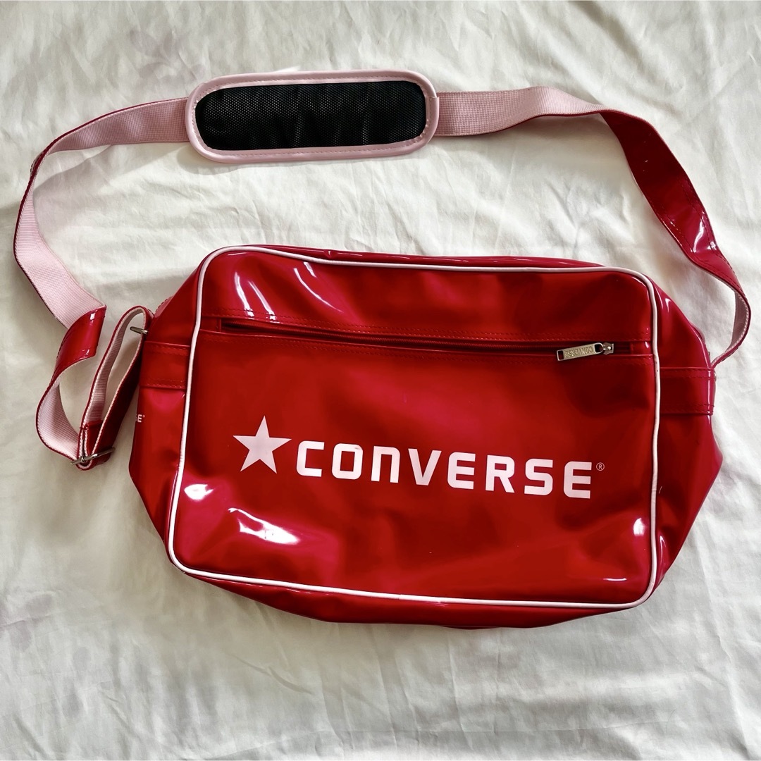 CONVERSE - converse エナメルバッグの通販 by ラプンツェル CONVERSE - converse エナメルバッグの通販 by ラプンツェル