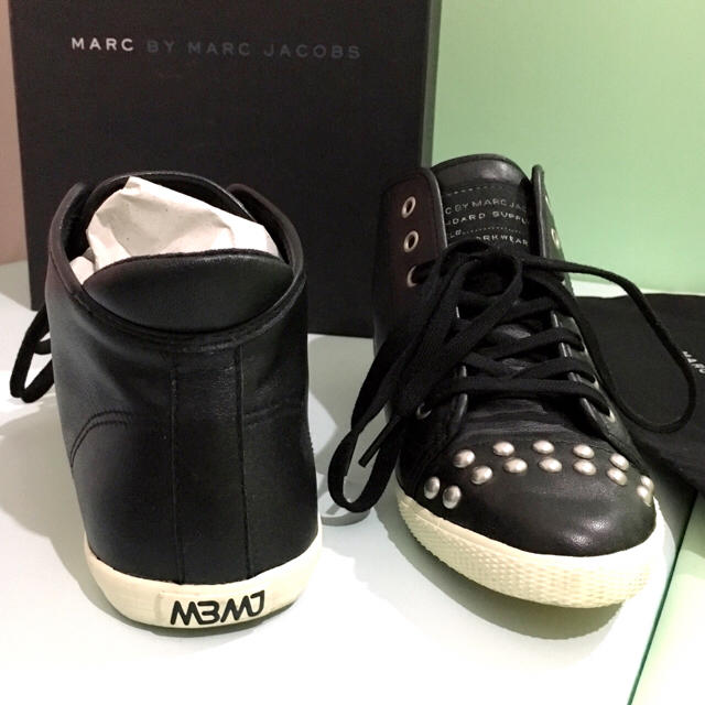 MARC BY MARC JACOBS(マークバイマークジェイコブス)の【美品】マークバイマークジェイコブス スニーカー レディースの靴/シューズ(スニーカー)の商品写真