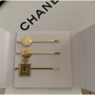 CHANEL(ヘアピン ・ ゴールド/金色系)のフリマアイテム一覧 CHANEL(ヘアピン ・ ゴールド/金色系)のフリマアイテム一覧