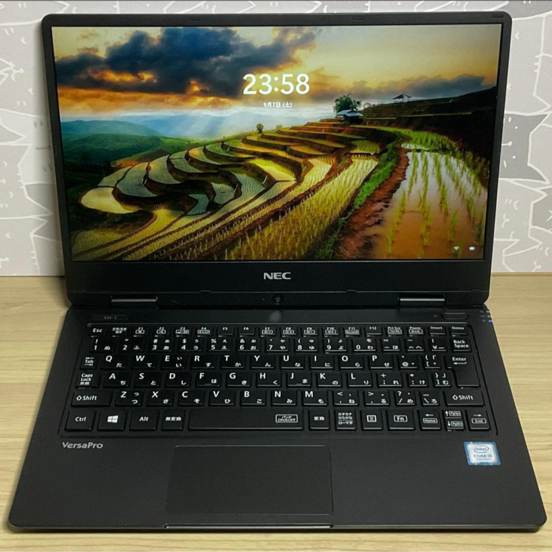 NEC VersaPro・美品・軽量・コンパクト>i5/8G/512G/オフィス NEC VersaPro・美品・軽量・コンパクト>i5/8G/512G/オフィス