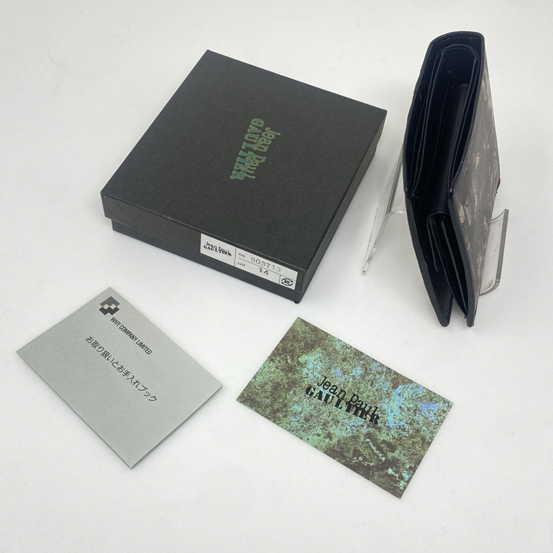 先着1点 jean paul gaultier 二つ折り財布 ブラック プリント 先着1点 jean paul gaultier 二つ折り財布 ブラック プリント