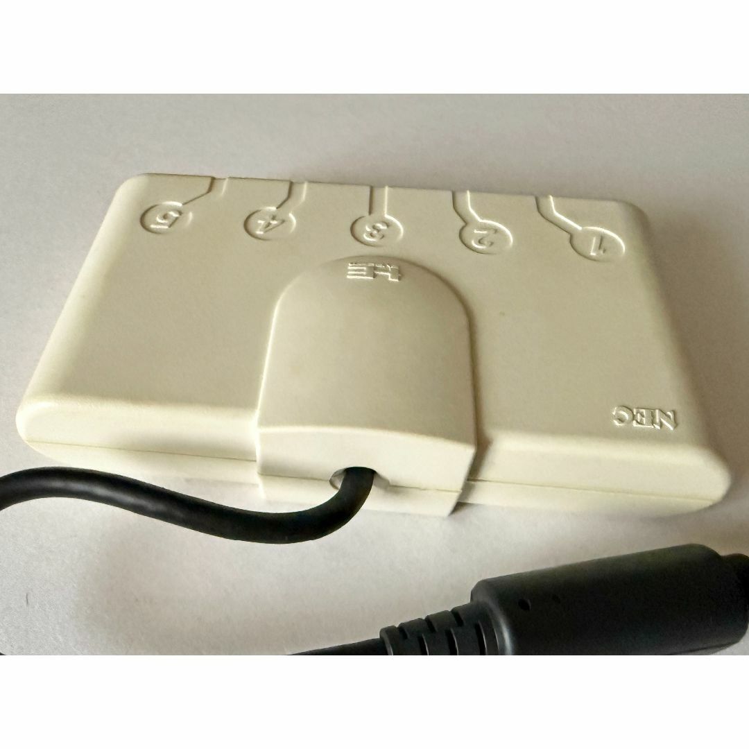 NEC(エヌイーシー)のPCエンジン マルチタップ 箱あり　PC Engine Multi Tap エンタメ/ホビーのゲームソフト/ゲーム機本体(その他)の商品写真