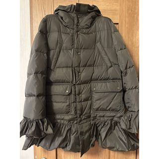 MONCLER(フリル ・ ダウンジャケット)のフリマアイテム一覧 MONCLER(フリル ・ ダウンジャケット)のフリマアイテム一覧