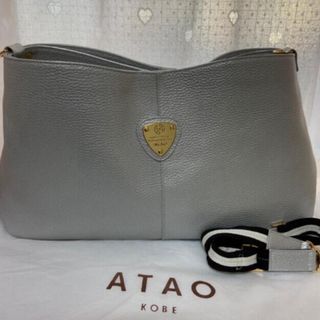 ATAO(バッグ ・ シルバー/銀色系)のフリマアイテム一覧 ATAO(バッグ ・ シルバー/銀色系)のフリマアイテム一覧
