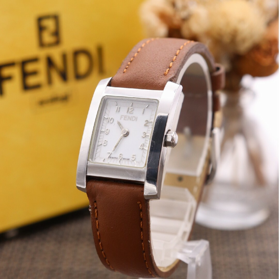 正規品【新品電池】FENDI 7000L/人気モデル 動作良好 オロロジ 正規品【新品電池】FENDI 7000L/人気モデル 動作良好 オロロジ
