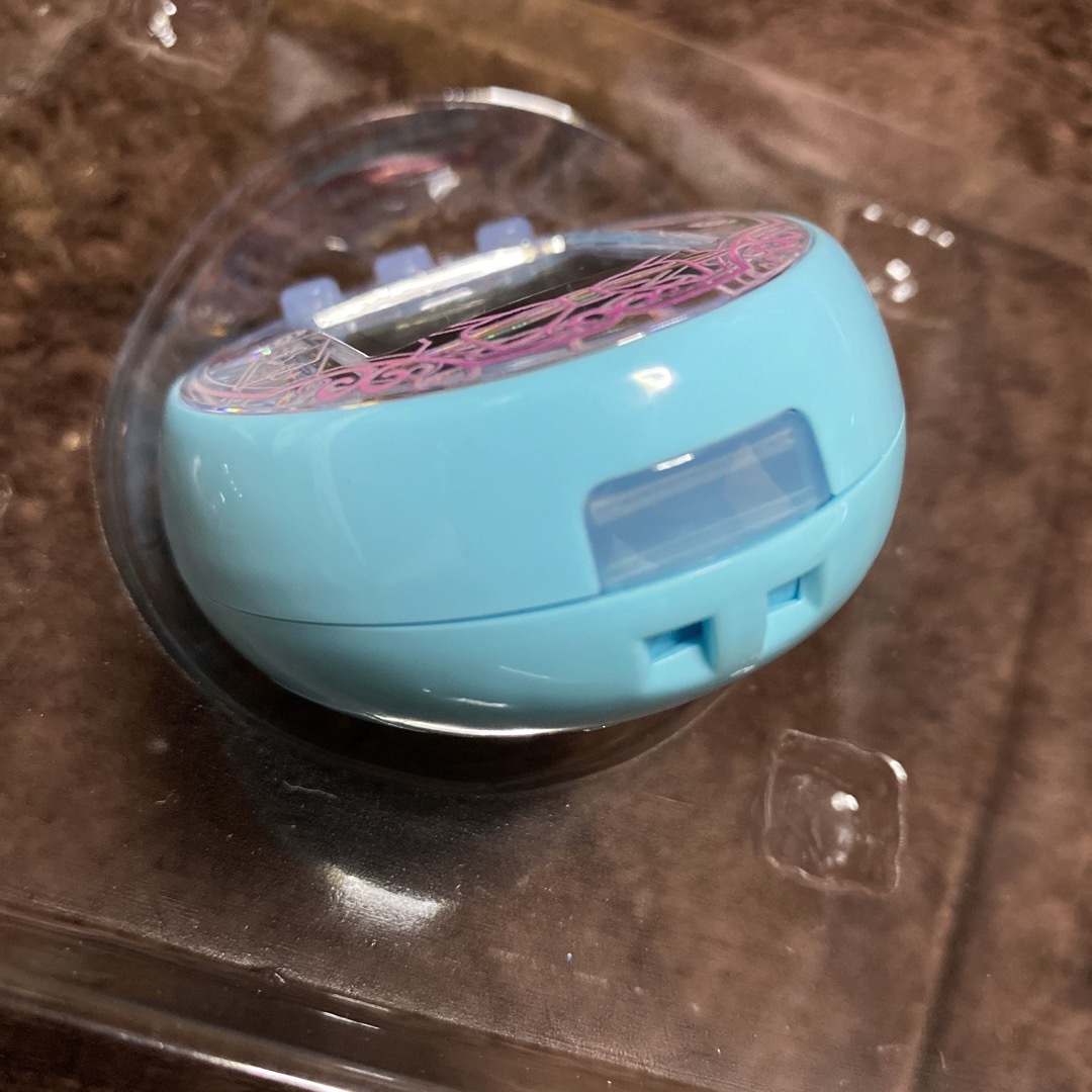 Tamagotchi ON たまごっち オン 海外版 たまごっちみーつの通販 Tamagotchi ON たまごっち オン 海外版 たまごっちみーつの通販