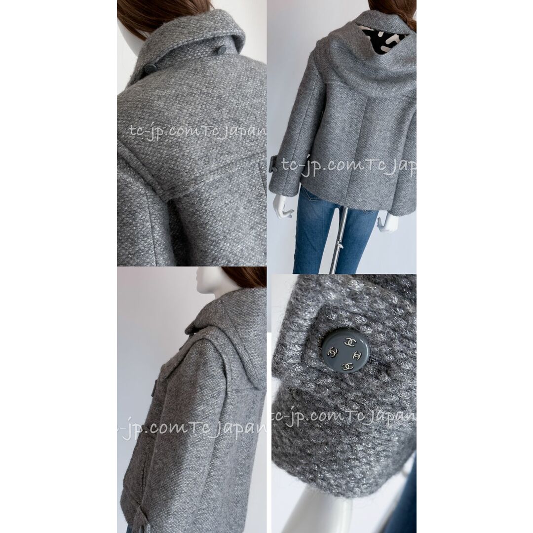 CHANEL(シャネル)のシャネル コート CHANEL 2021 超美品 93万 グレー シルバー ウール アルパカ 軽い！ふわっふわ 最高品質 ブルゾン ダッフル ジャケット 42 44 46 レディースのジャケット/アウター(ダッフルコート)の商品写真