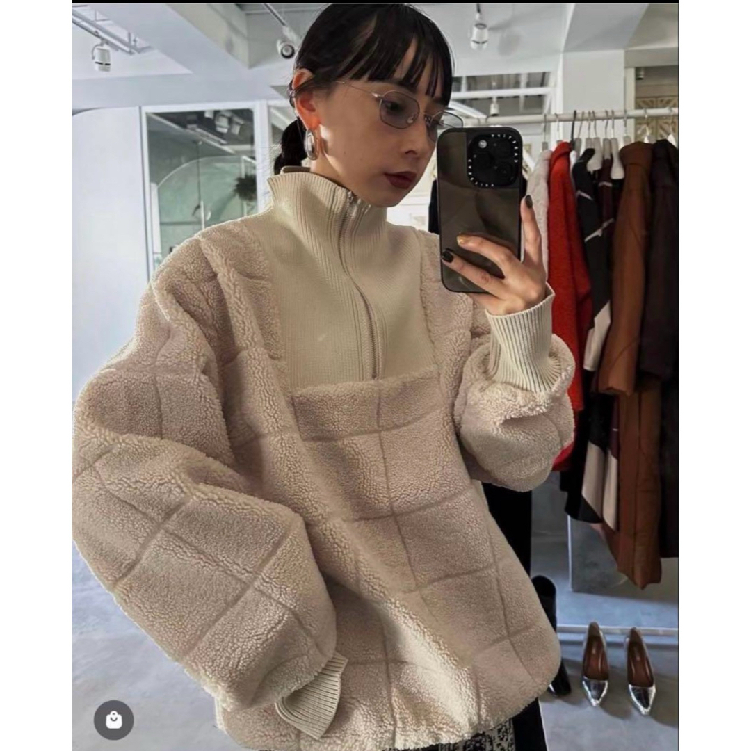美品✨フォクシー Hoodie Fan ニットパーカー シルク混 ダブルジップ 美品✨フォクシー Hoodie Fan ニットパーカー シルク混 ダブルジップ