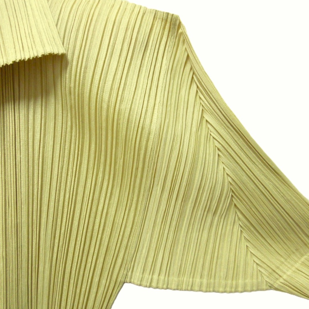 新品同様 ISSEY MIYAKE PLEATS PLEASE イッセイミヤケ プリーツ 新品同様 ISSEY MIYAKE PLEATS PLEASE イッセイミヤケ プリーツ