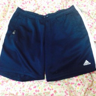 アディダス(adidas)のアディダス♥︎ショートパンツ(ショートパンツ)